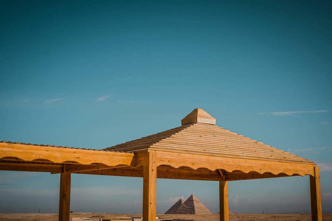 Desert Moon Ghatati Luaran gambar